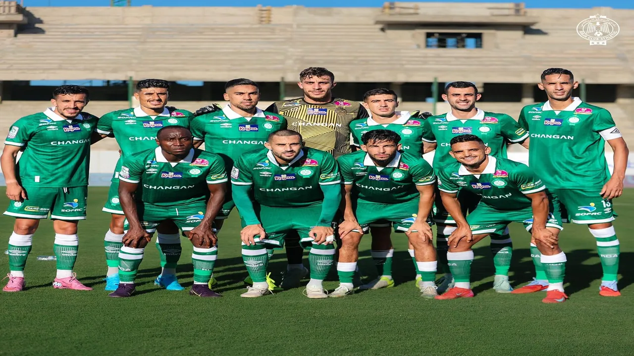 قرار جريء.. لاعب الرجاء يرفض عرضًا مغربيًا ويختار أوروبا